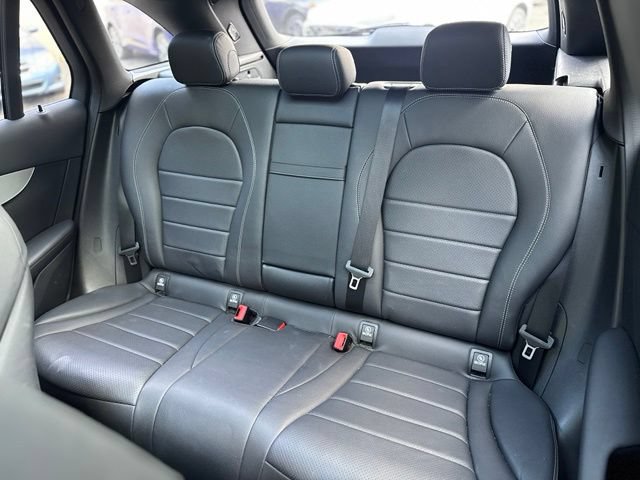 Used 2019 Mercedes-Benz GLC 300 4MATIC image 26