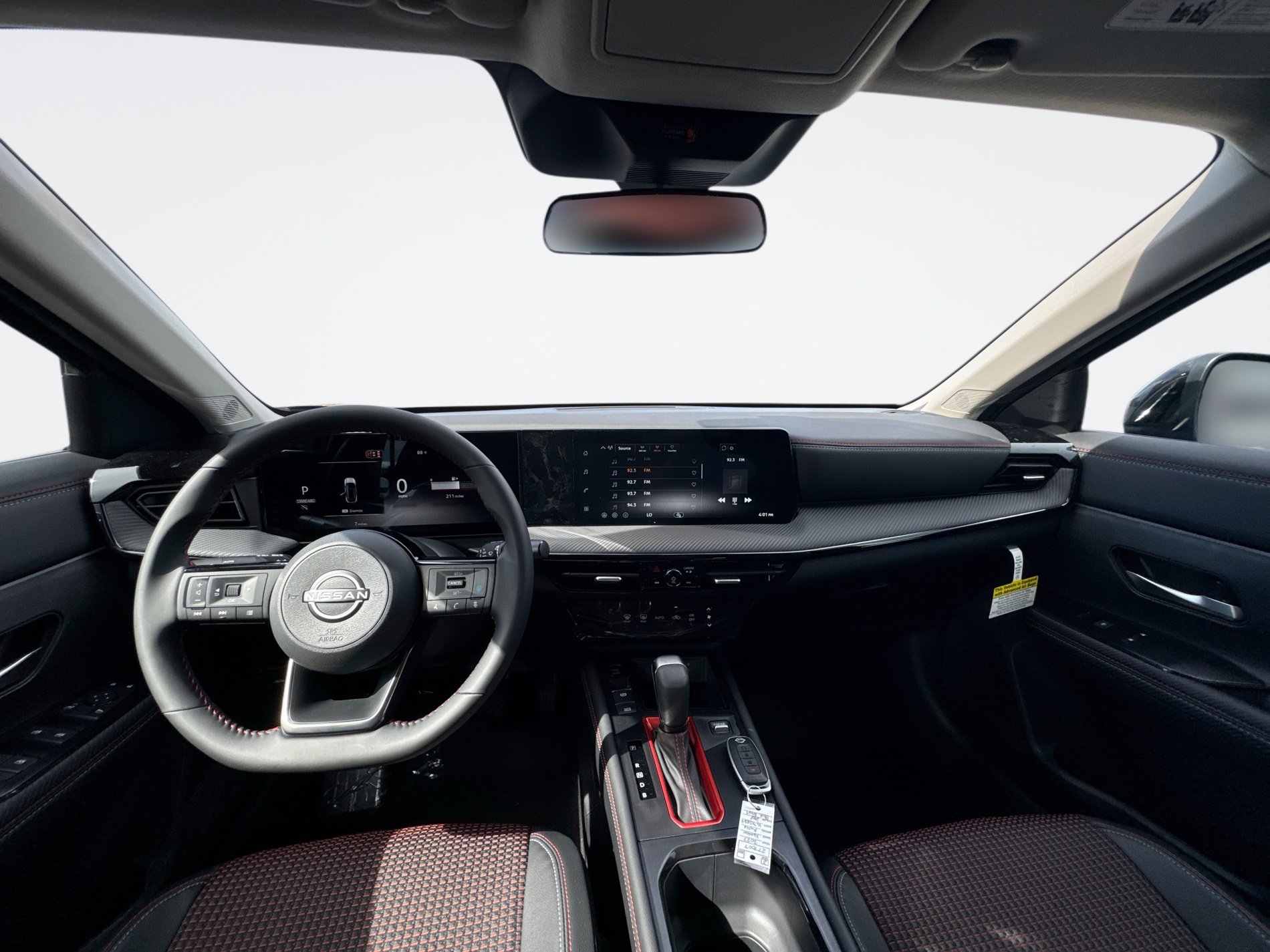 New 2027 Nissan Kicks SR FWD image 15