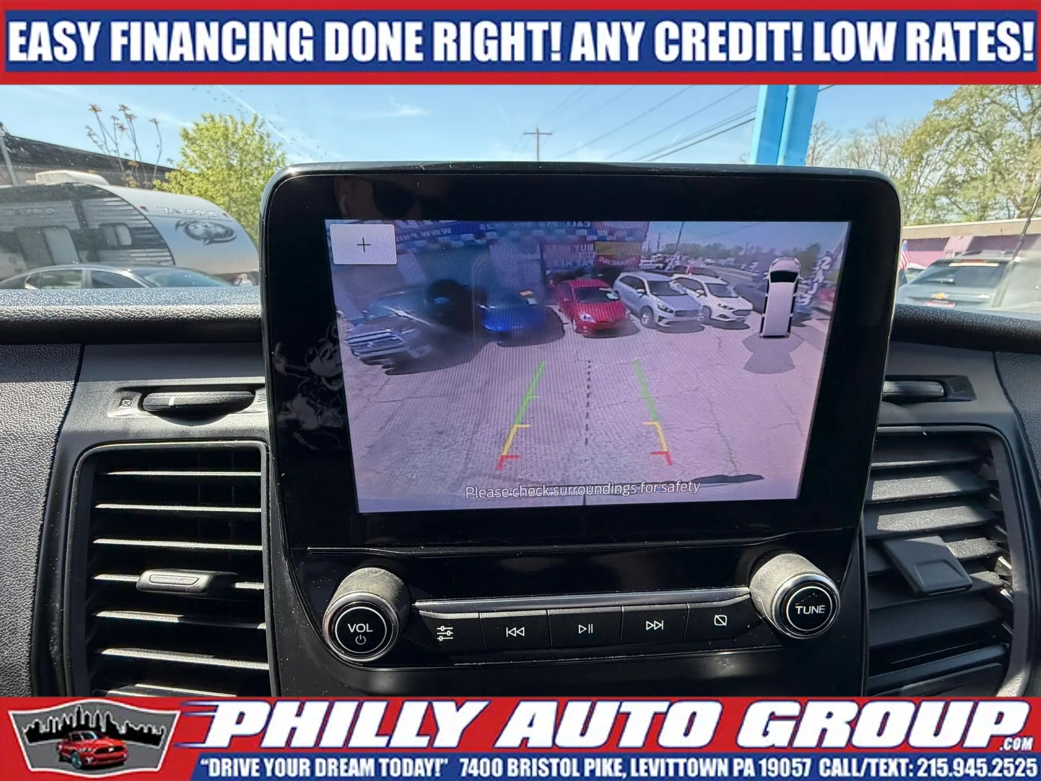 Used 2020 Ford Transit 250 Medium Roof w/ Load Area Protection Package RWD image 15
