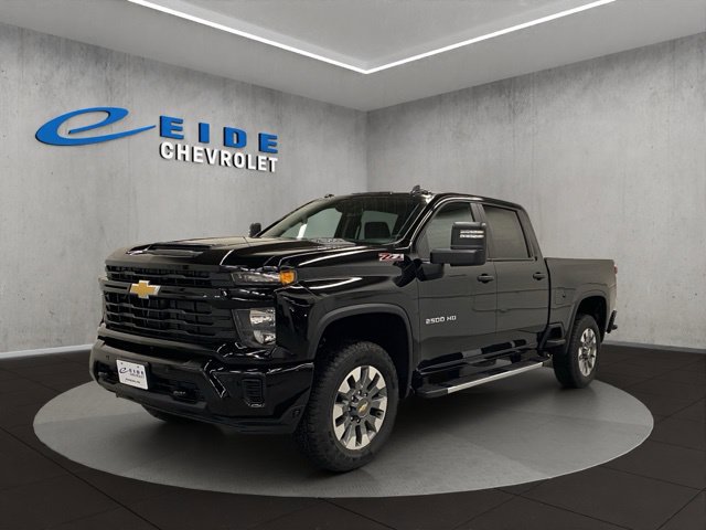 New 2026 Chevrolet Silverado 2500 Custom w/ Custom Value Package AWD/4WD image 4