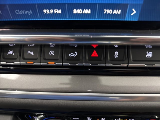 Used 2024 Chevrolet Silverado 1500 High Country image 20