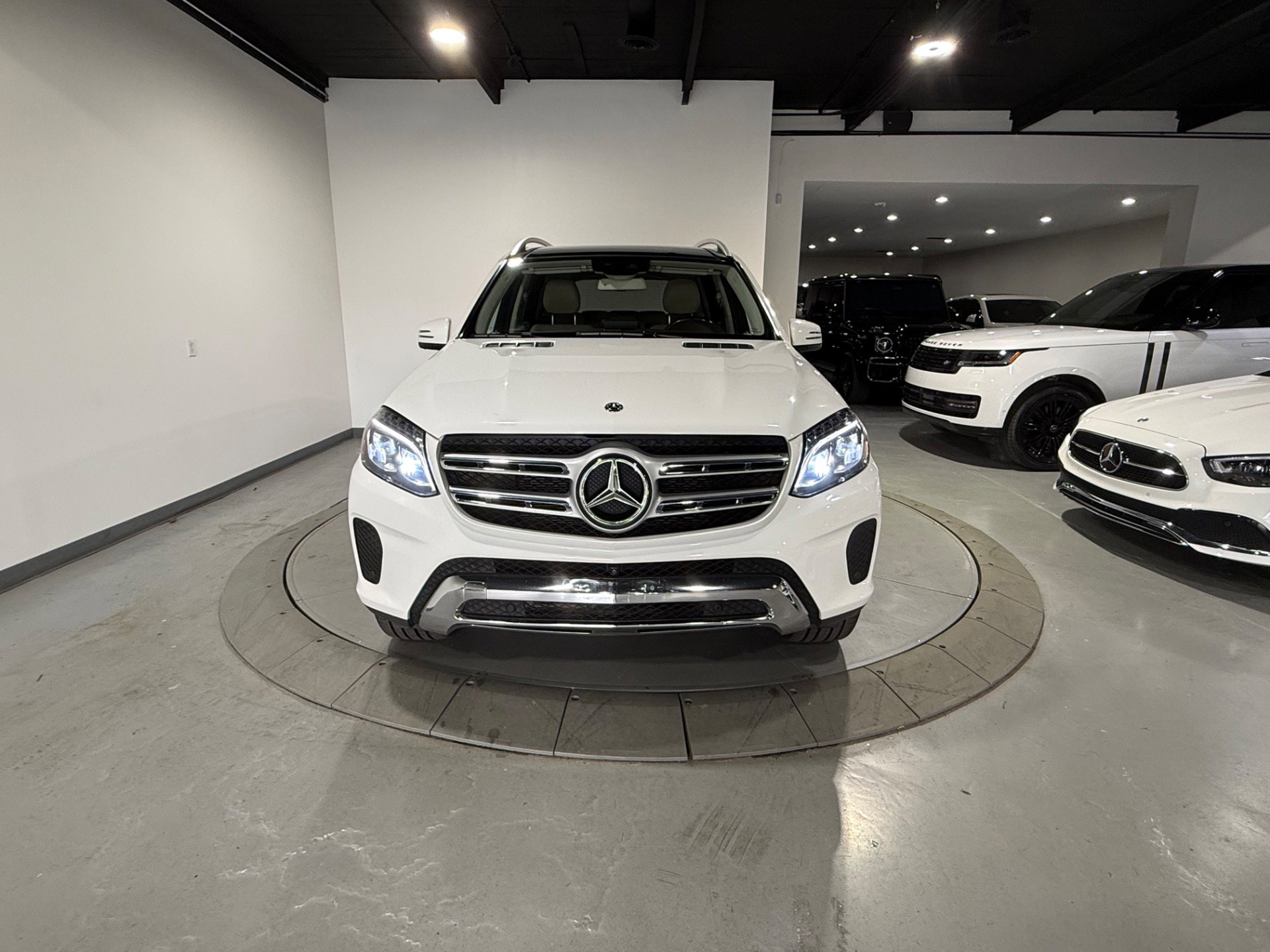 Used 2019 Mercedes-Benz GLS 450 4MATIC w/ Premium 1 Package image 7