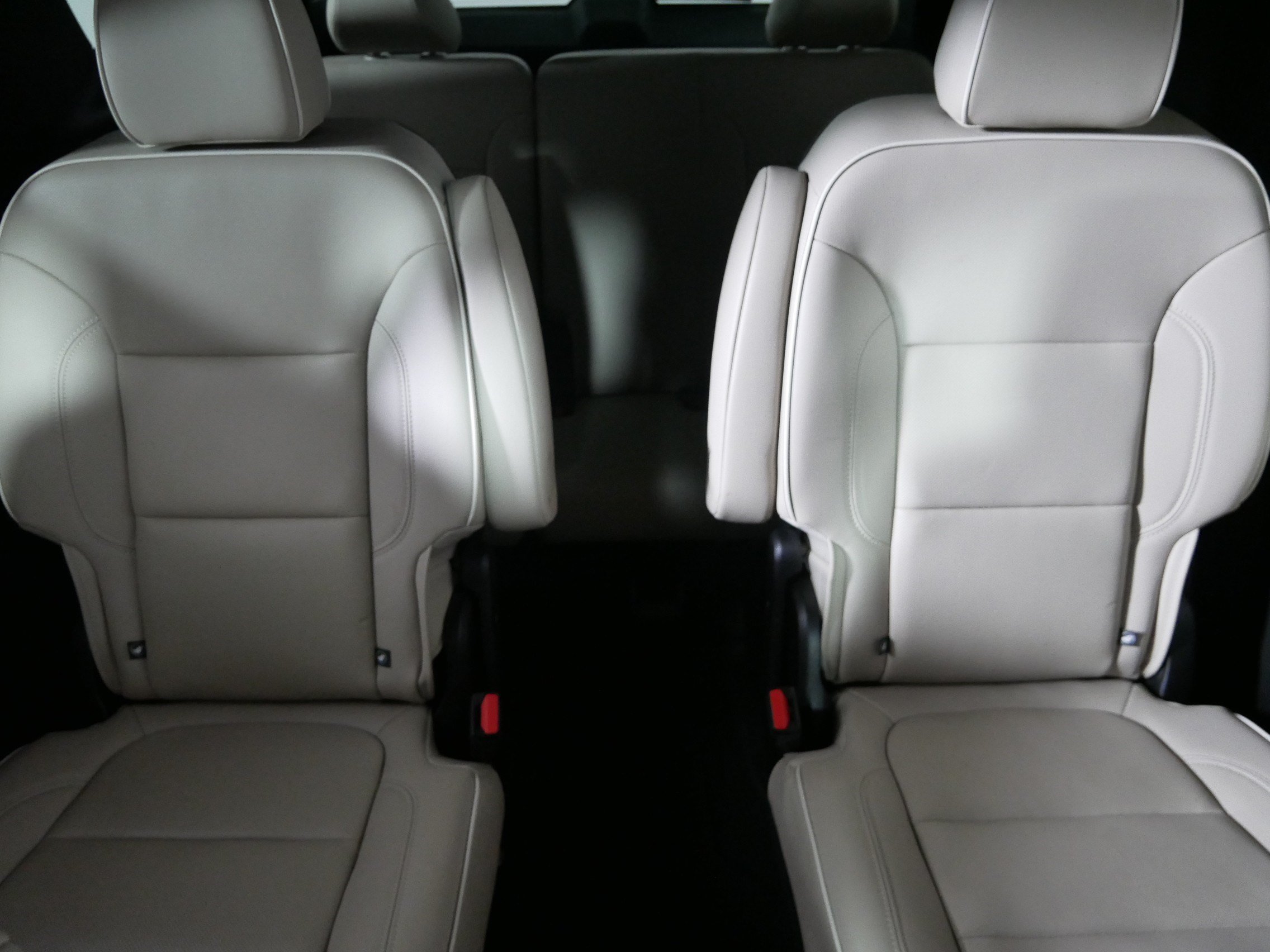 Certified 2023 Chevrolet Traverse Premier w/ LPO, Floor Liner Package AWD/4WD image 13