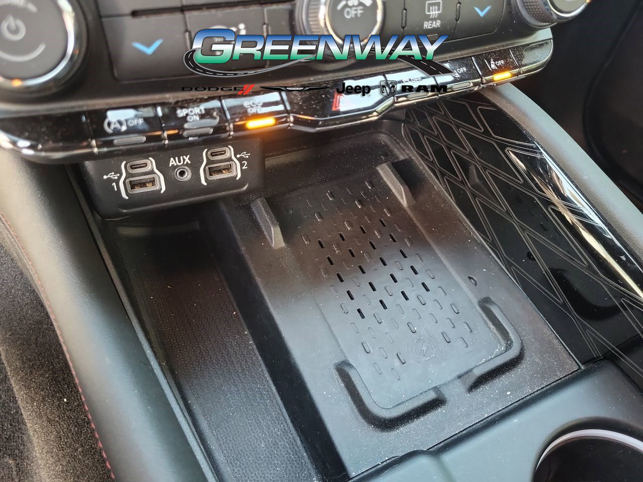 Used 2025 Dodge Durango GT image 21