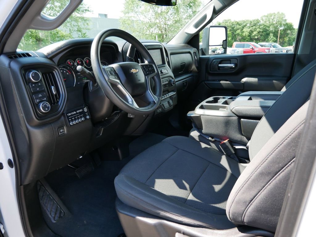 Used 2023 Chevrolet Silverado 2500 Custom w/ Custom Convenience Package AWD/4WD image 15