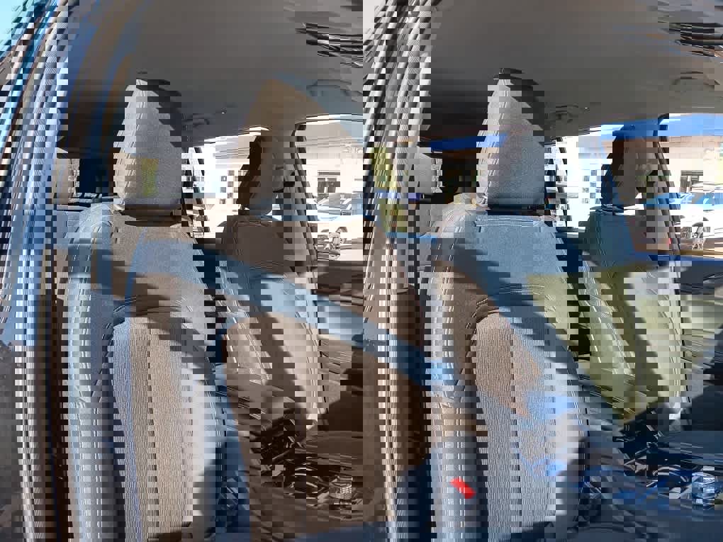 Used 2021 Jeep Grand Cherokee L Laredo w/ Luxury Tech Group I image 15