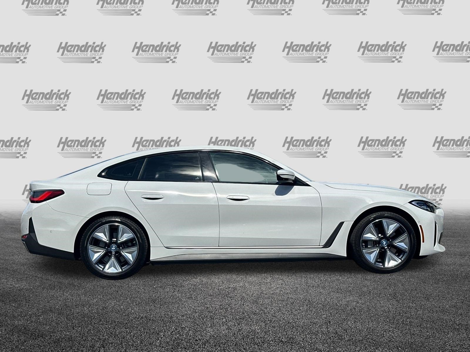 Certified 2023 BMW i4 eDrive35 RWD image 3