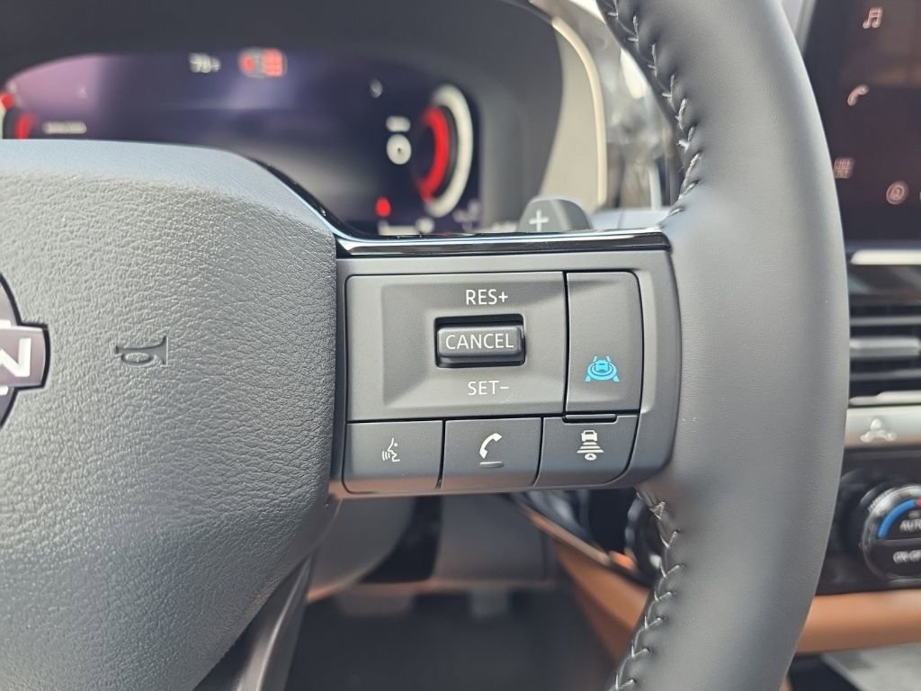 New 2026 Nissan Pathfinder Platinum AWD/4WD image 23