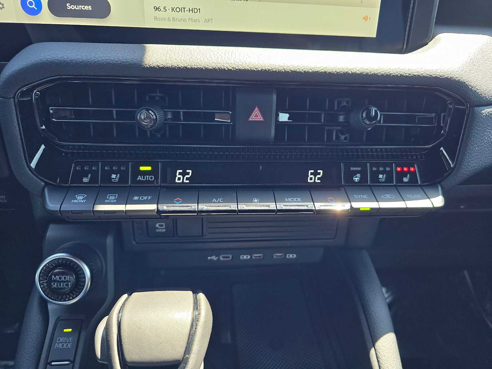 Used 2025 Toyota Land Cruiser AWD/4WD image 30