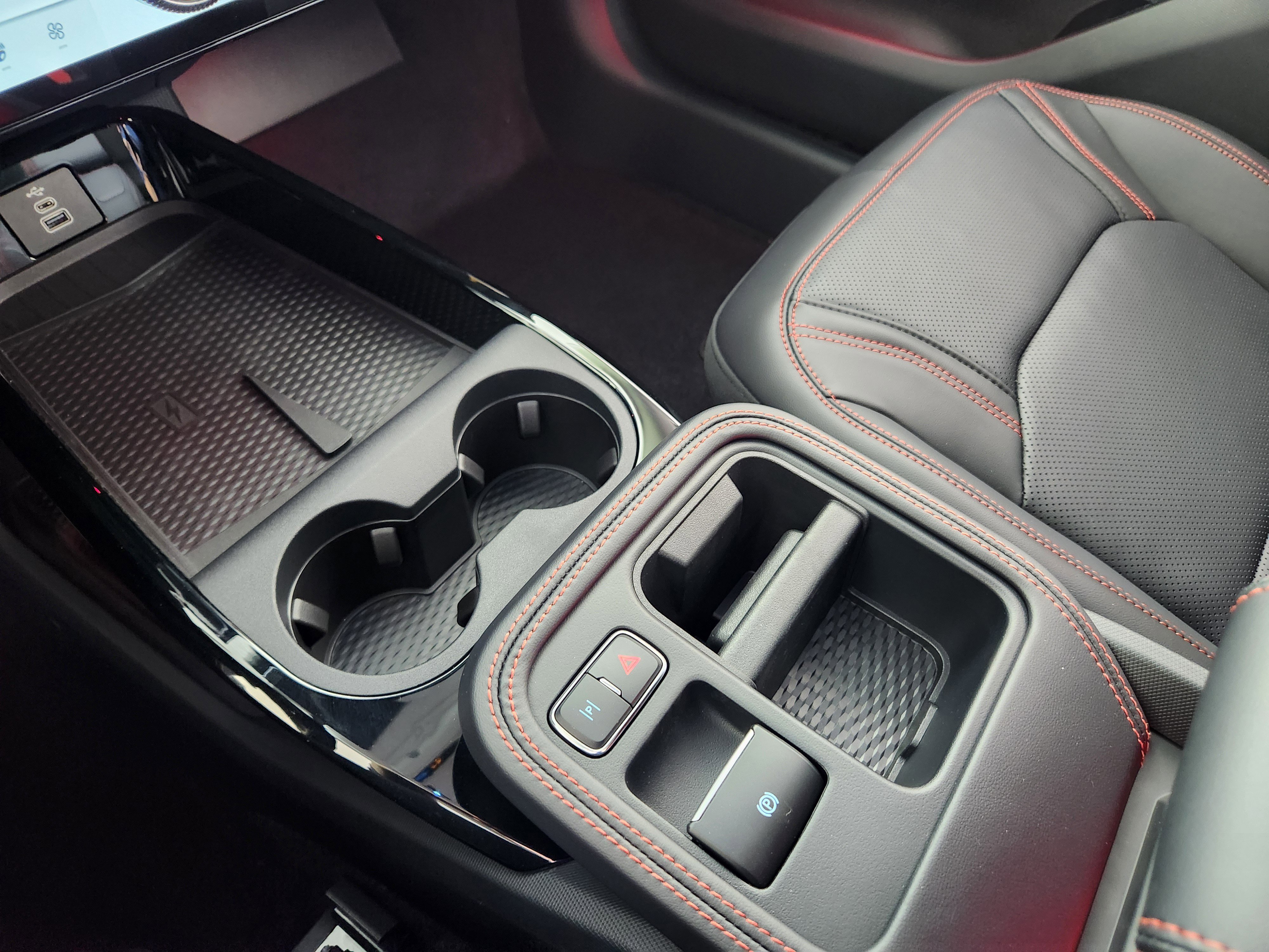 New 2025 Ford Mustang Mach-E Premium w/ Sport Appearance Package image 16