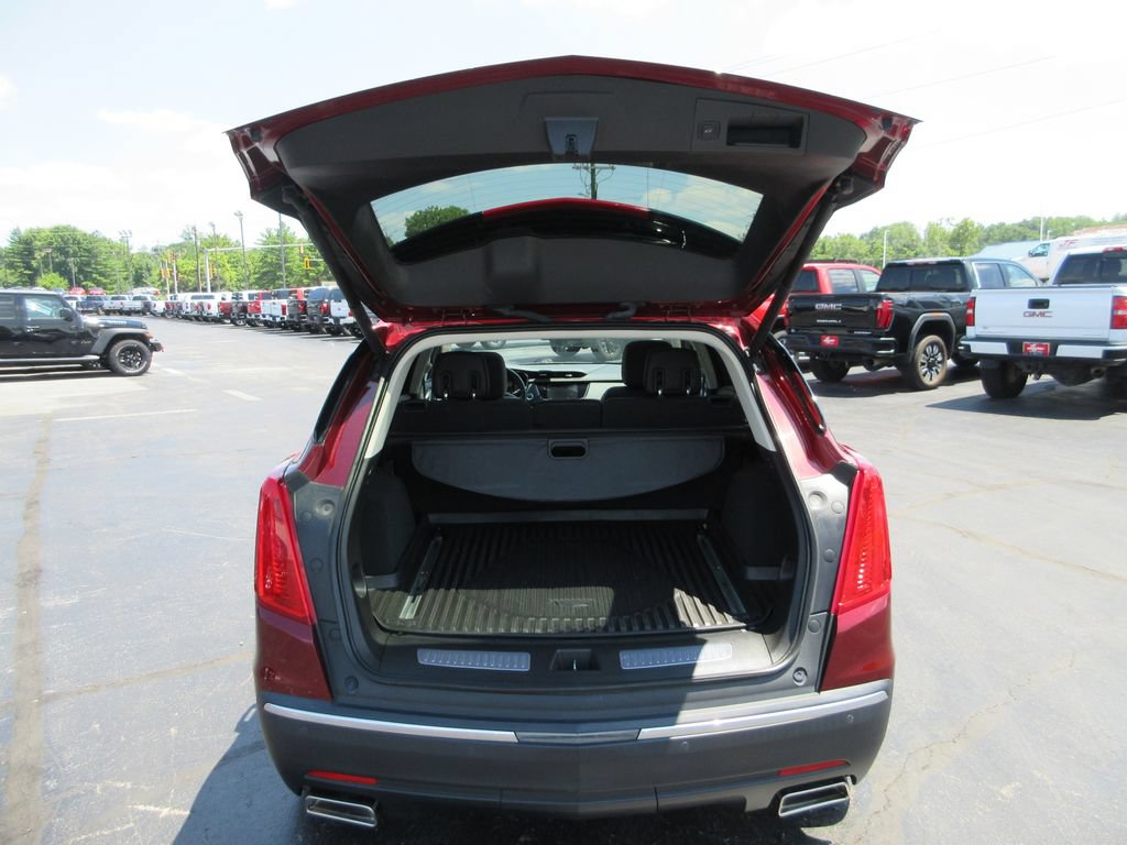 Certified 2018 Cadillac XT5 Premium Luxury FWD image 8