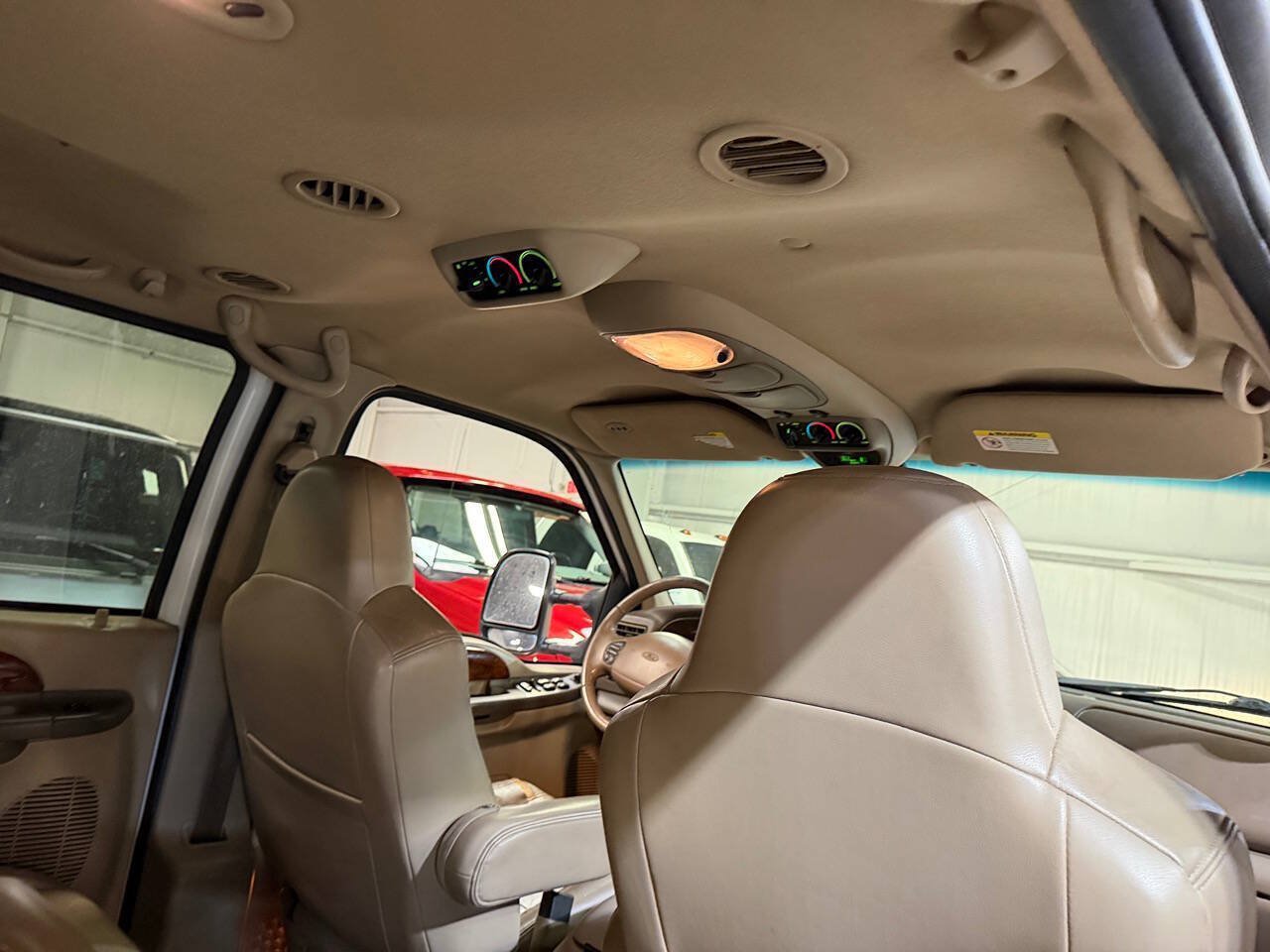 Used 2002 Ford Excursion Limited AWD/4WD image 16