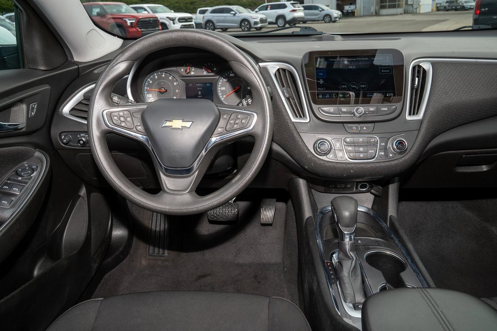 Used 2023 Chevrolet Malibu LT image 6