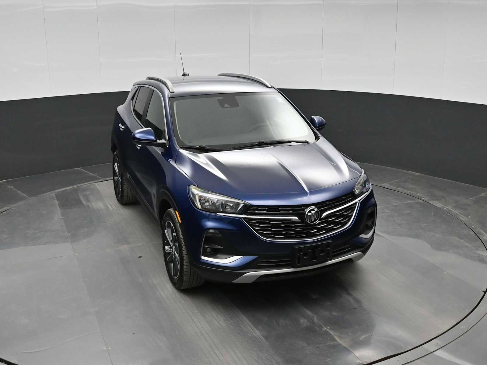 Used 2022 Buick Encore GX Select AWD/4WD image 23