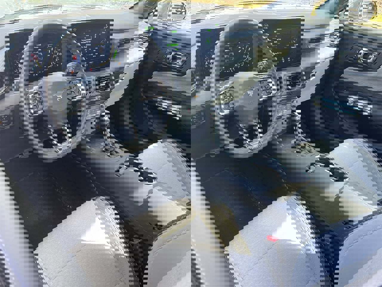 New 2025 Ford Mustang Coupe video 2