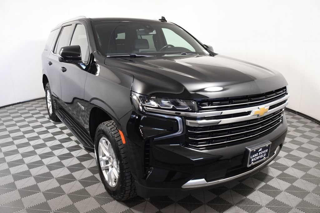 Used 2022 Chevrolet Tahoe LT w/ Luxury Package AWD/4WD image 9