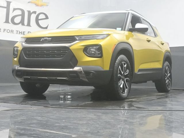 Used 2023 Chevrolet TrailBlazer ACTIV w/ Sun and Liftgate Package AWD/4WD image 4
