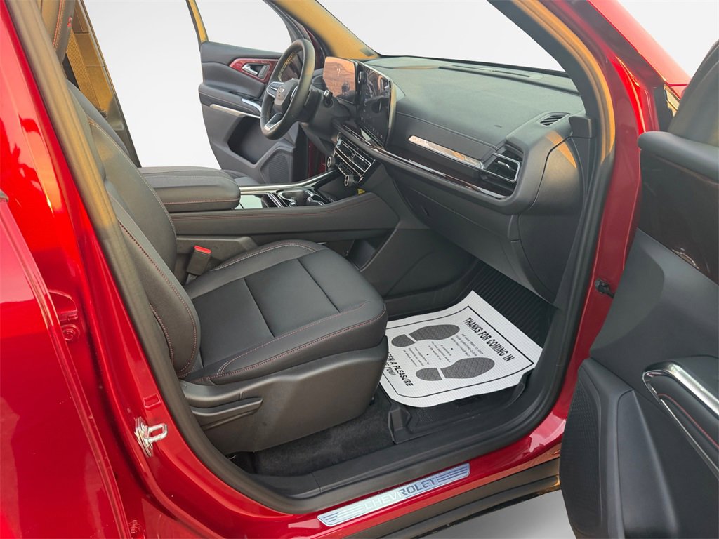 Used 2026 Chevrolet Traverse Z71 w/ Driver Confidence Package image 26