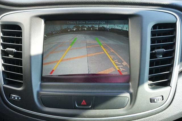 Used 2015 Chrysler 200 Limited w/ Comfort Group FWD image 22