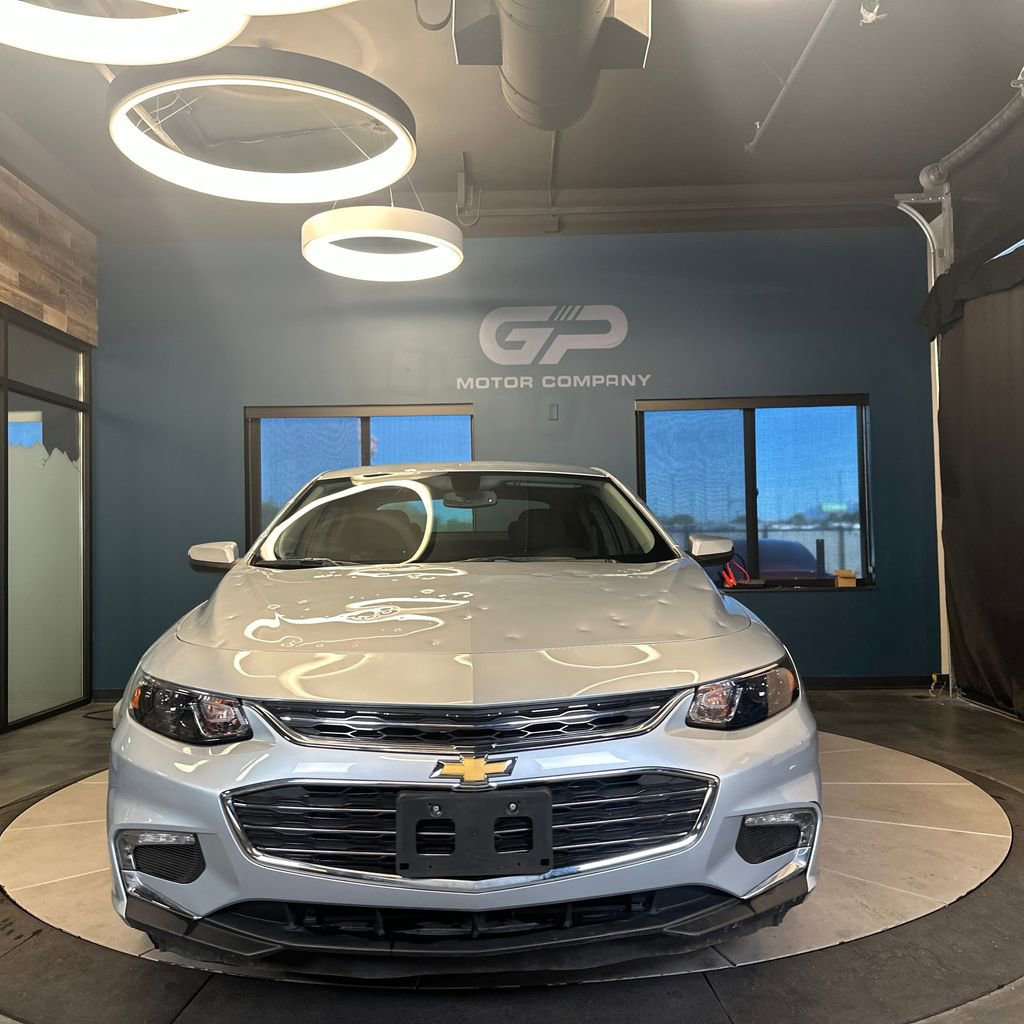 Used 2018 Chevrolet Malibu LT FWD image 8