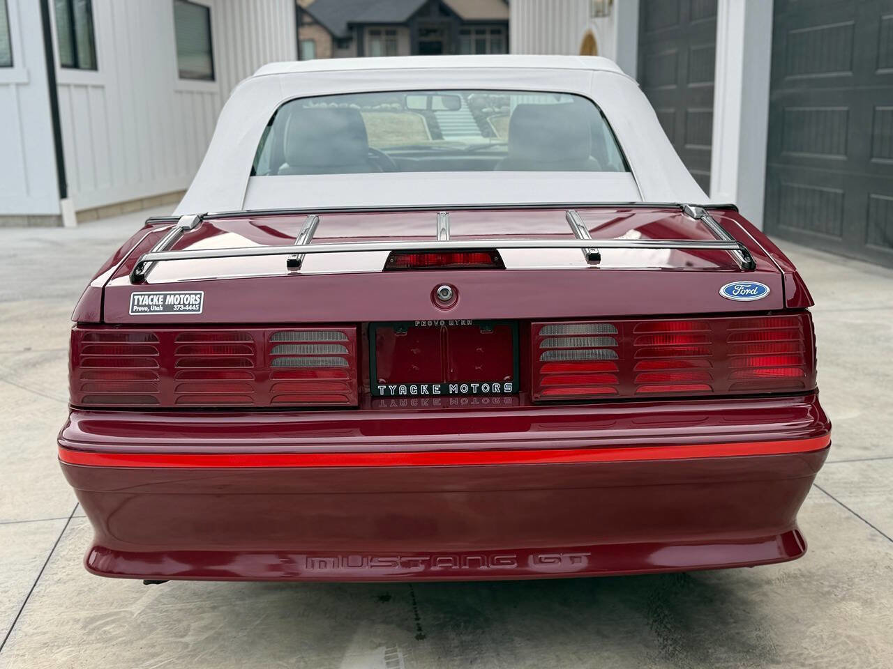 Used 1988 Ford Mustang GT image 12