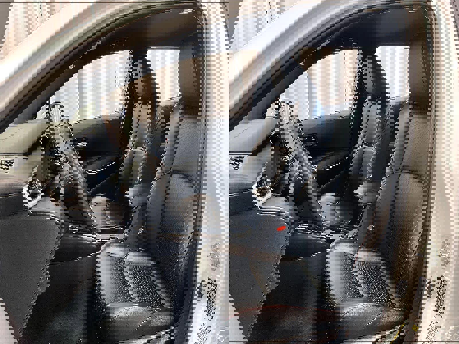 Certified 2025 Toyota Corolla SE FWD image 10