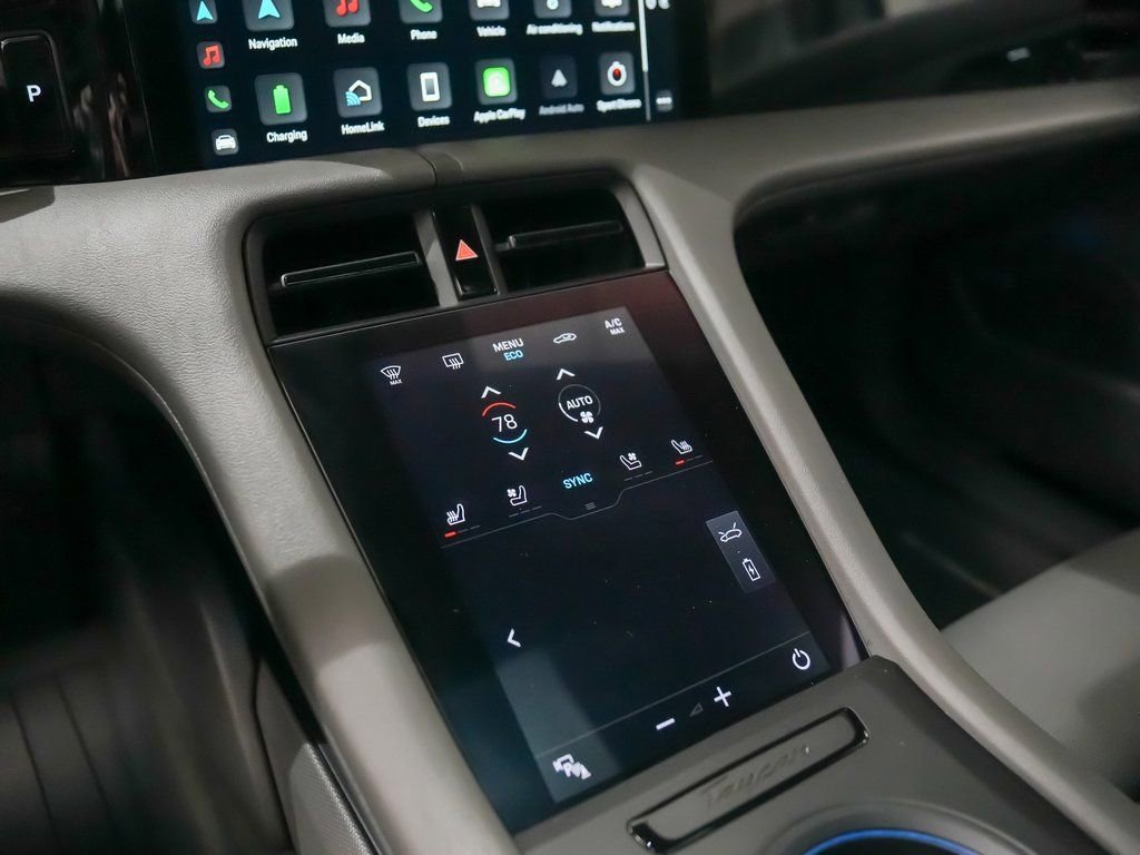 Certified 2022 Porsche Taycan 4S image 33