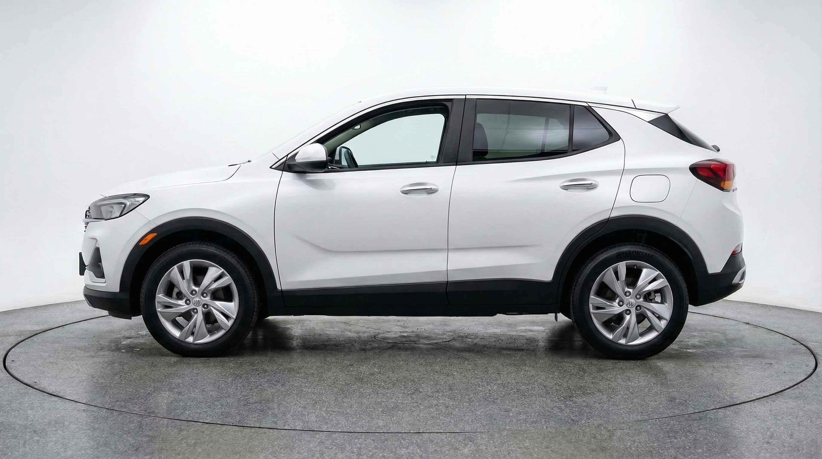 Used 2025 Buick Encore GX Preferred image 5
