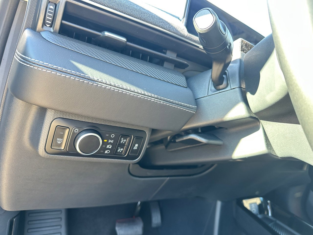 New 2025 Ford Mustang Mach-E Premium image 32