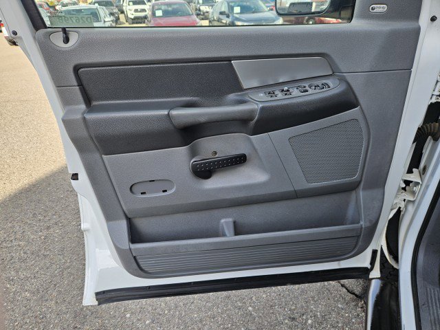 Used 2008 Dodge Ram 3500 Truck SLT w/ Popular Equipment Group image 9