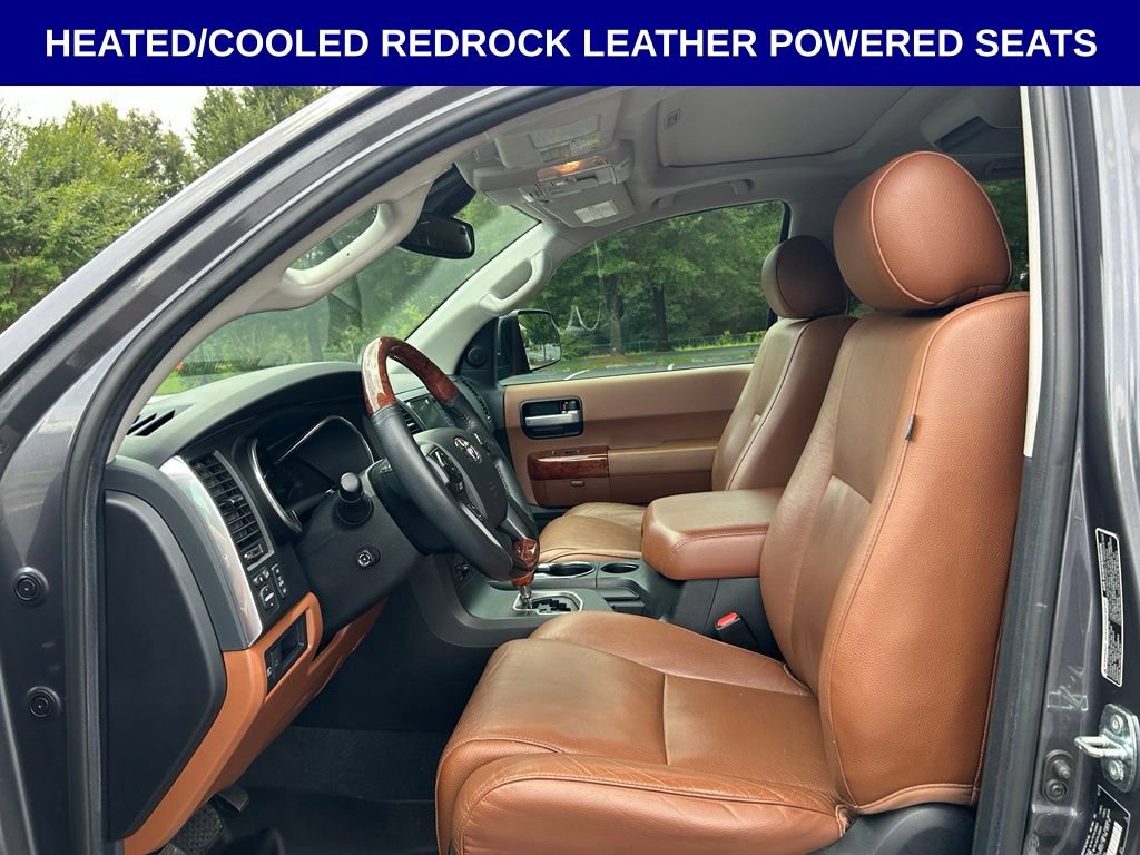 Used 2022 Toyota Sequoia Platinum AWD/4WD image 6