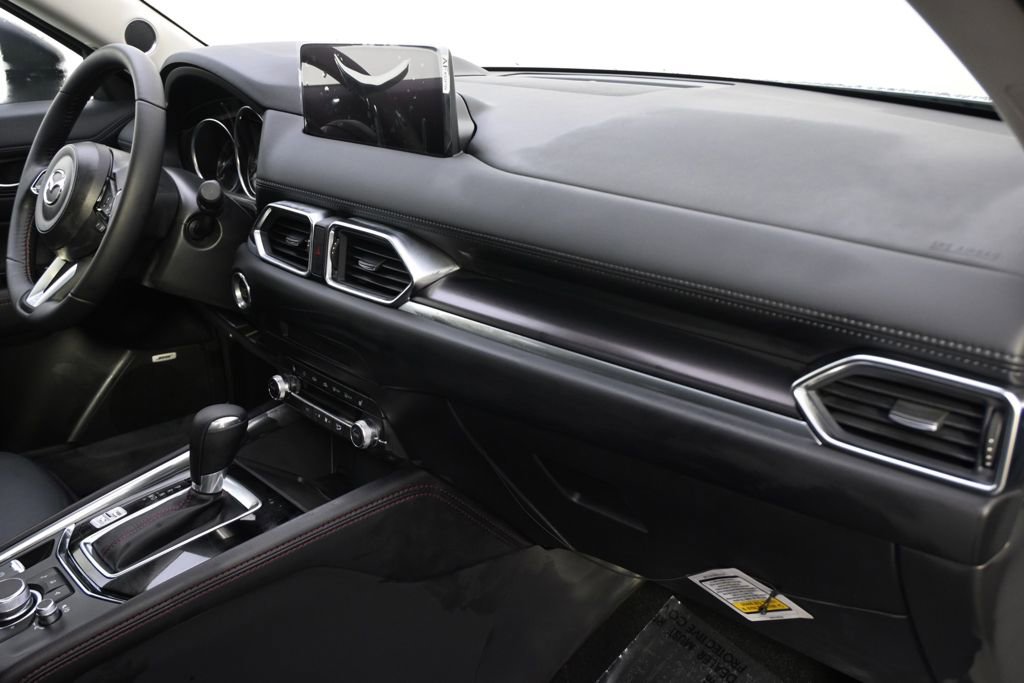New 2025 MAZDA CX-5 Carbon Edition image 15