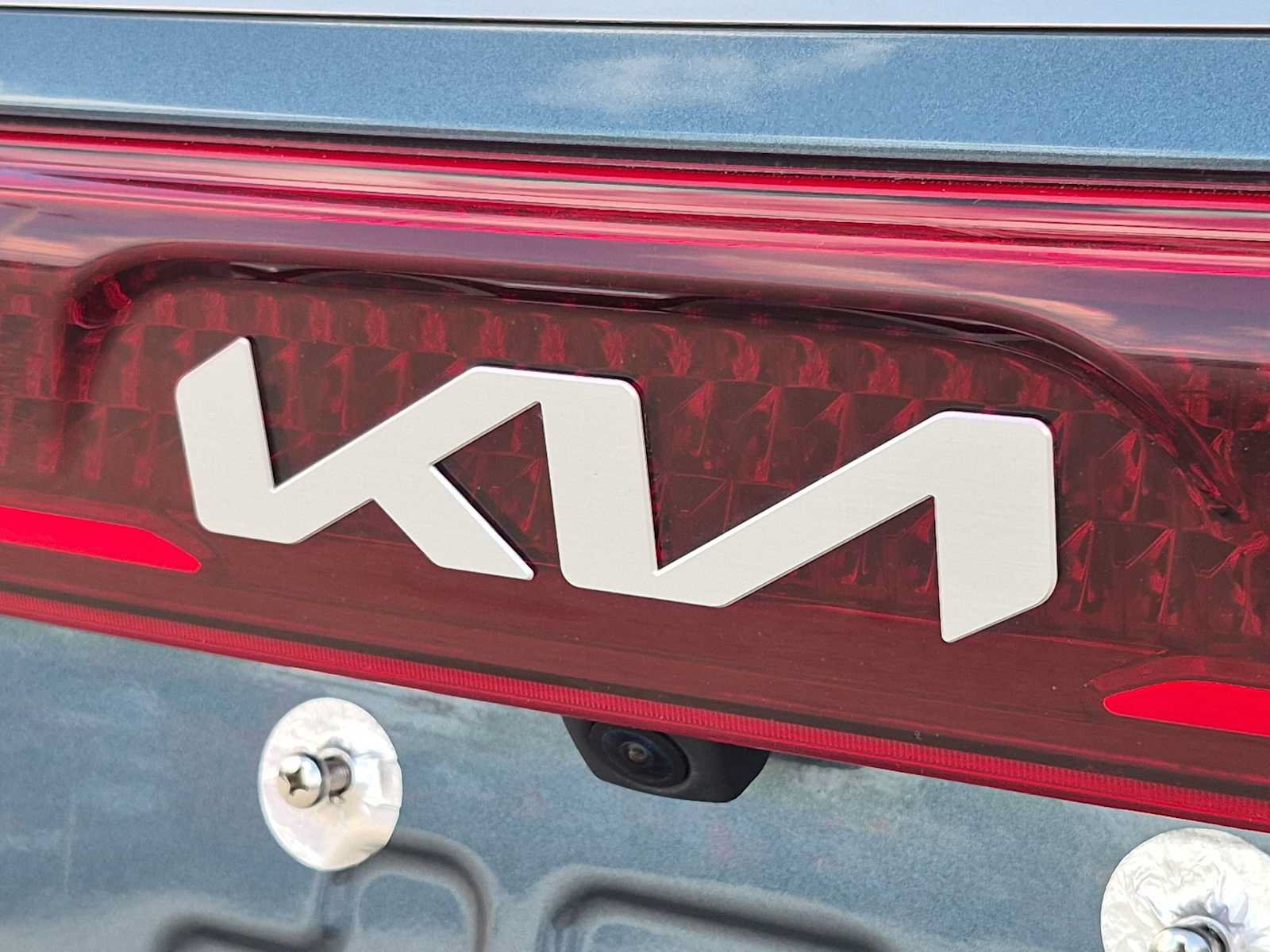 Used 2024 Kia Carnival SX FWD image 12