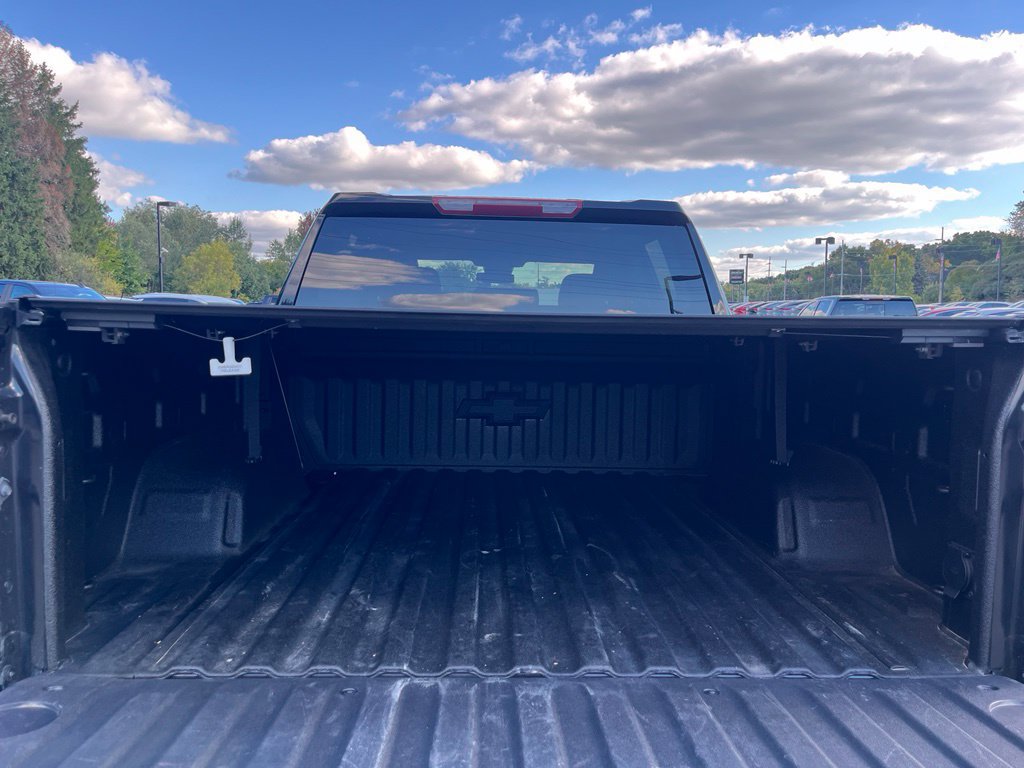 Used 2026 Chevrolet Silverado 1500 RST AWD/4WD image 8