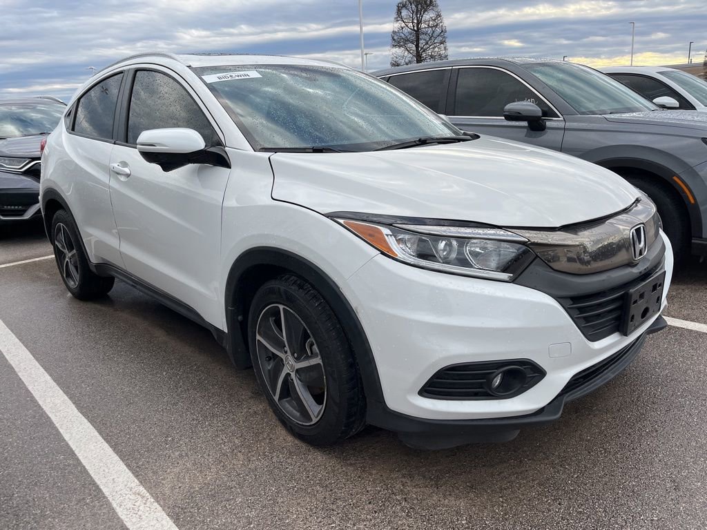Used 2022 Honda HR-V EX image 2