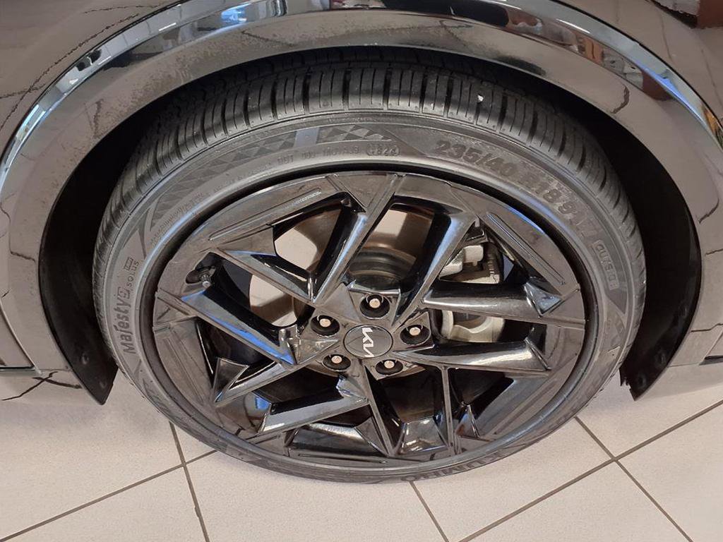 Used 2025 Kia K4 GT-Line Turbo image 8