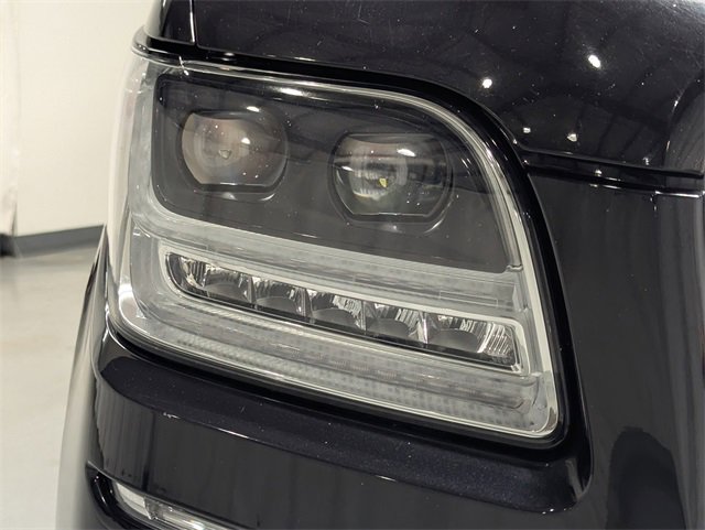 Used 2020 Lincoln Navigator Reserve w/ Equipment Group 208A Reserve image 32