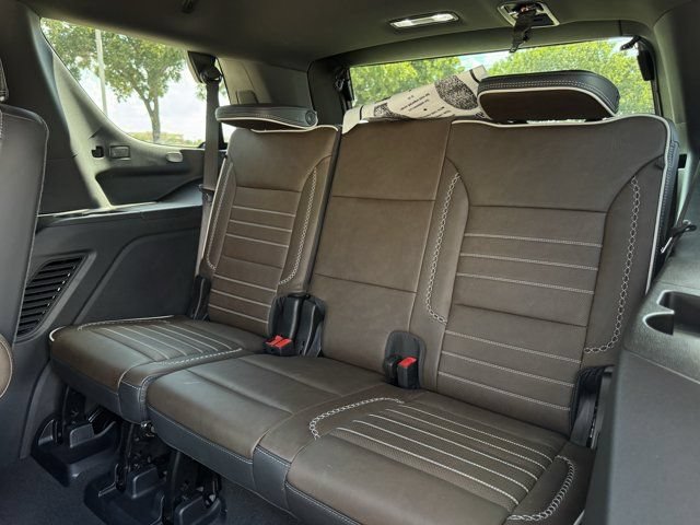 Used 2026 GMC Yukon Denali Ultimate AWD/4WD image 30