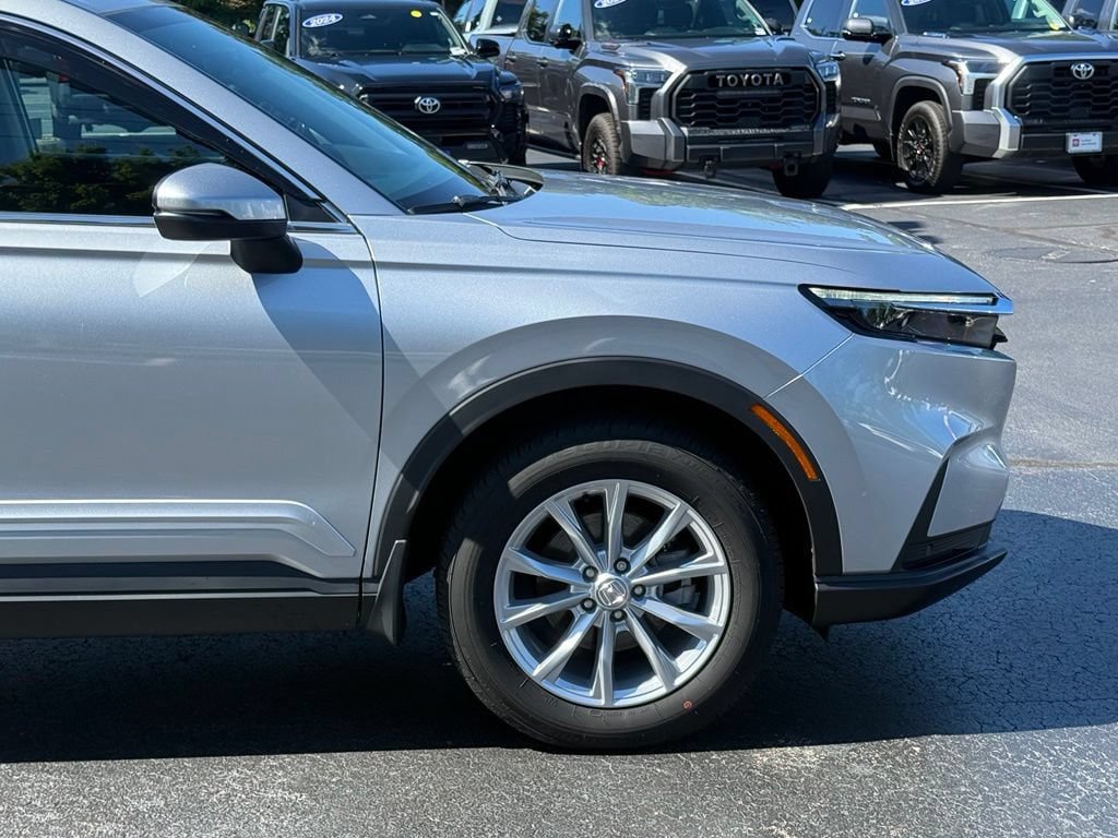 Used 2025 Honda CR-V EX-L image 10