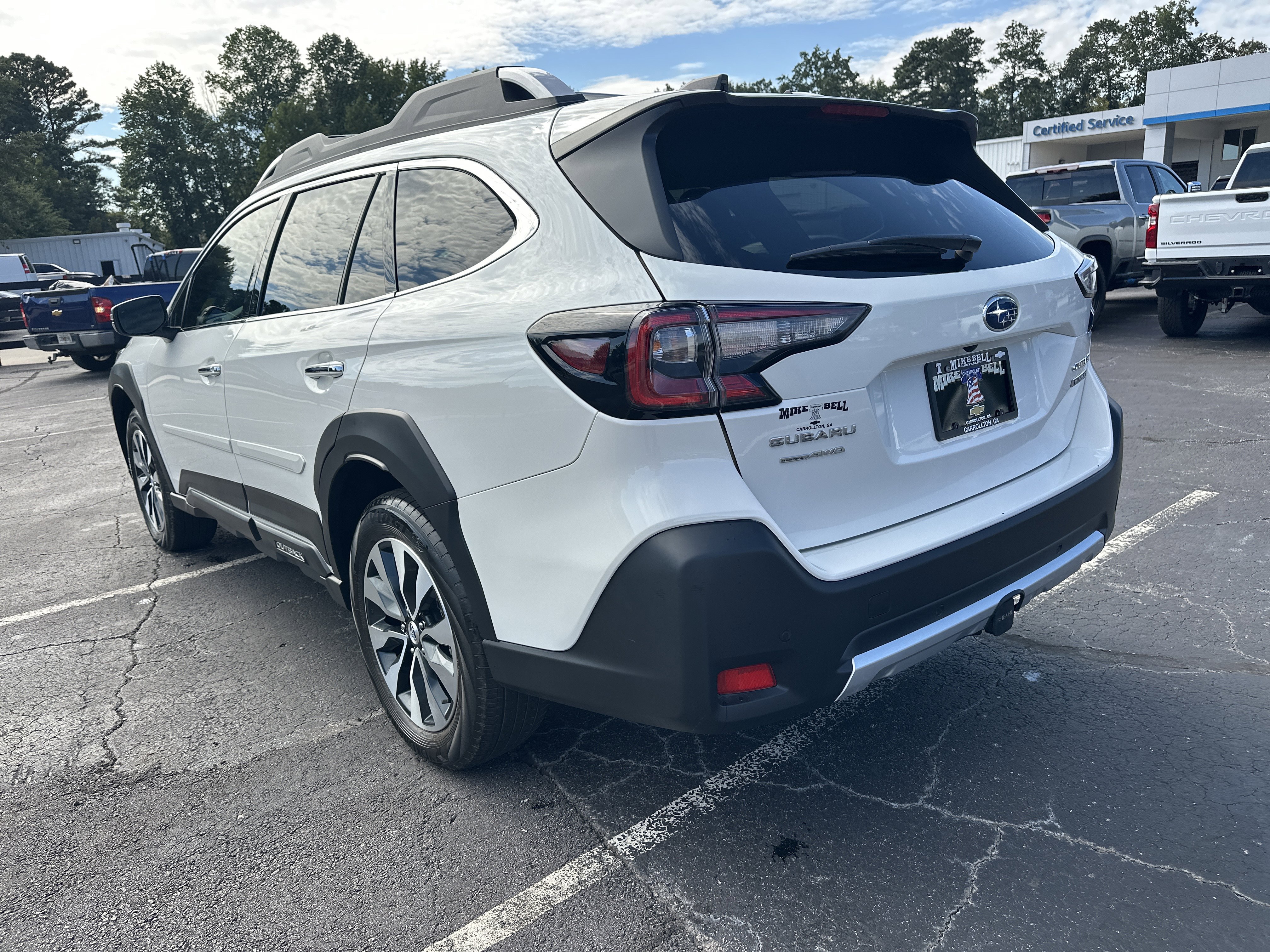 Used 2025 Subaru Outback Touring XT image 6