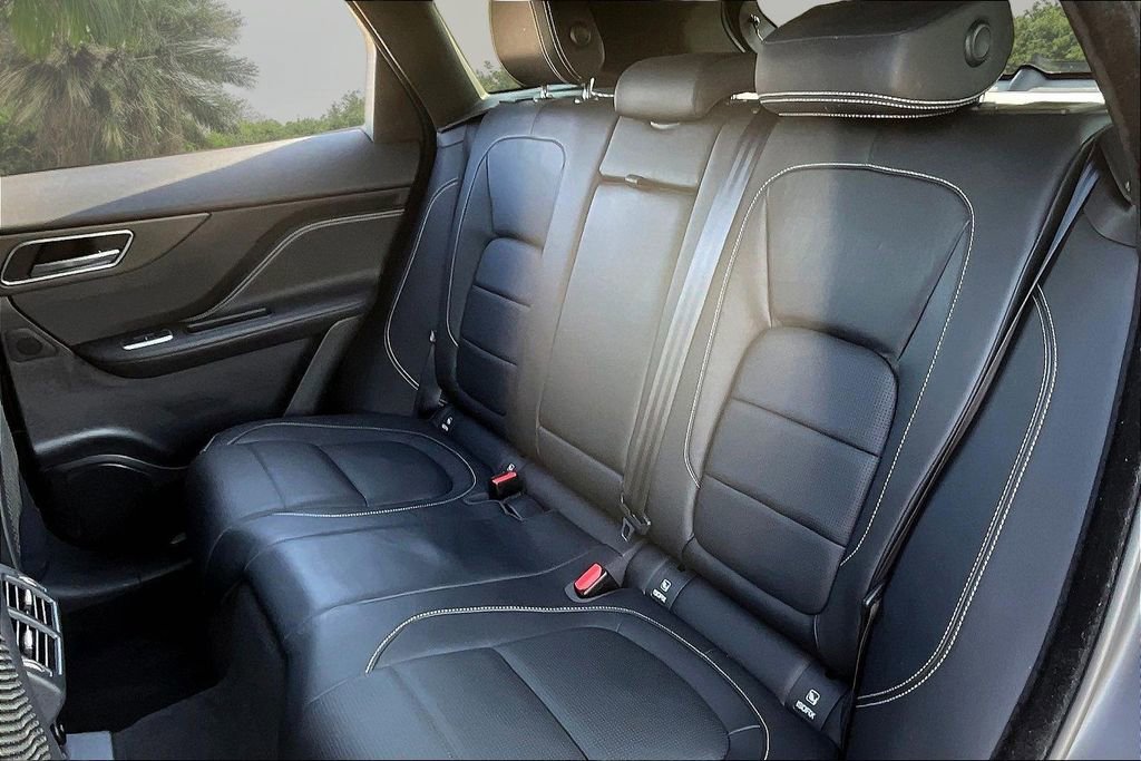 Used 2020 Jaguar F-PACE S image 21