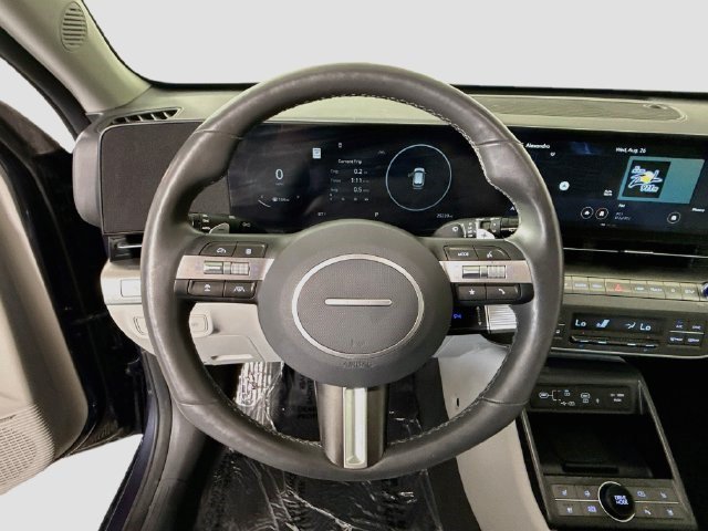 Used 2024 Hyundai Kona Limited FWD image 12