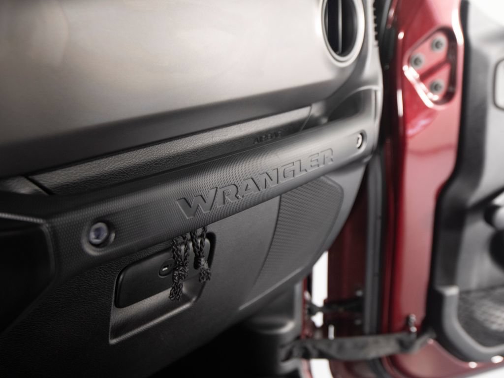 Used 2021 Jeep Wrangler Sport AWD/4WD image 20