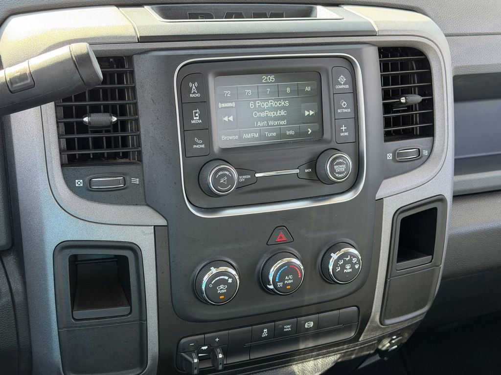 Used 2016 RAM 2500 Tradesman w/ Chrome Appearance Group image 17