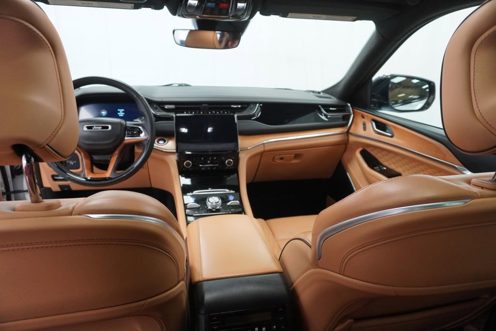 Certified 2024 Jeep Grand Cherokee L Summit image 17