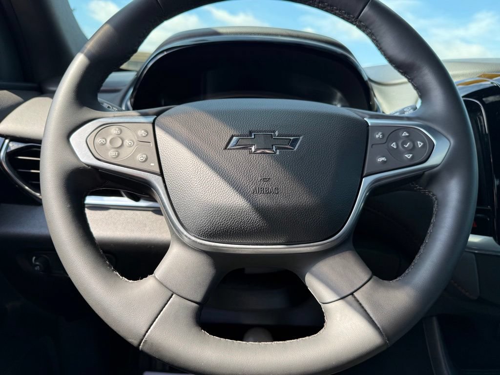 Used 2023 Chevrolet Traverse RS w/ LPO, Floor Liner Package AWD/4WD image 31