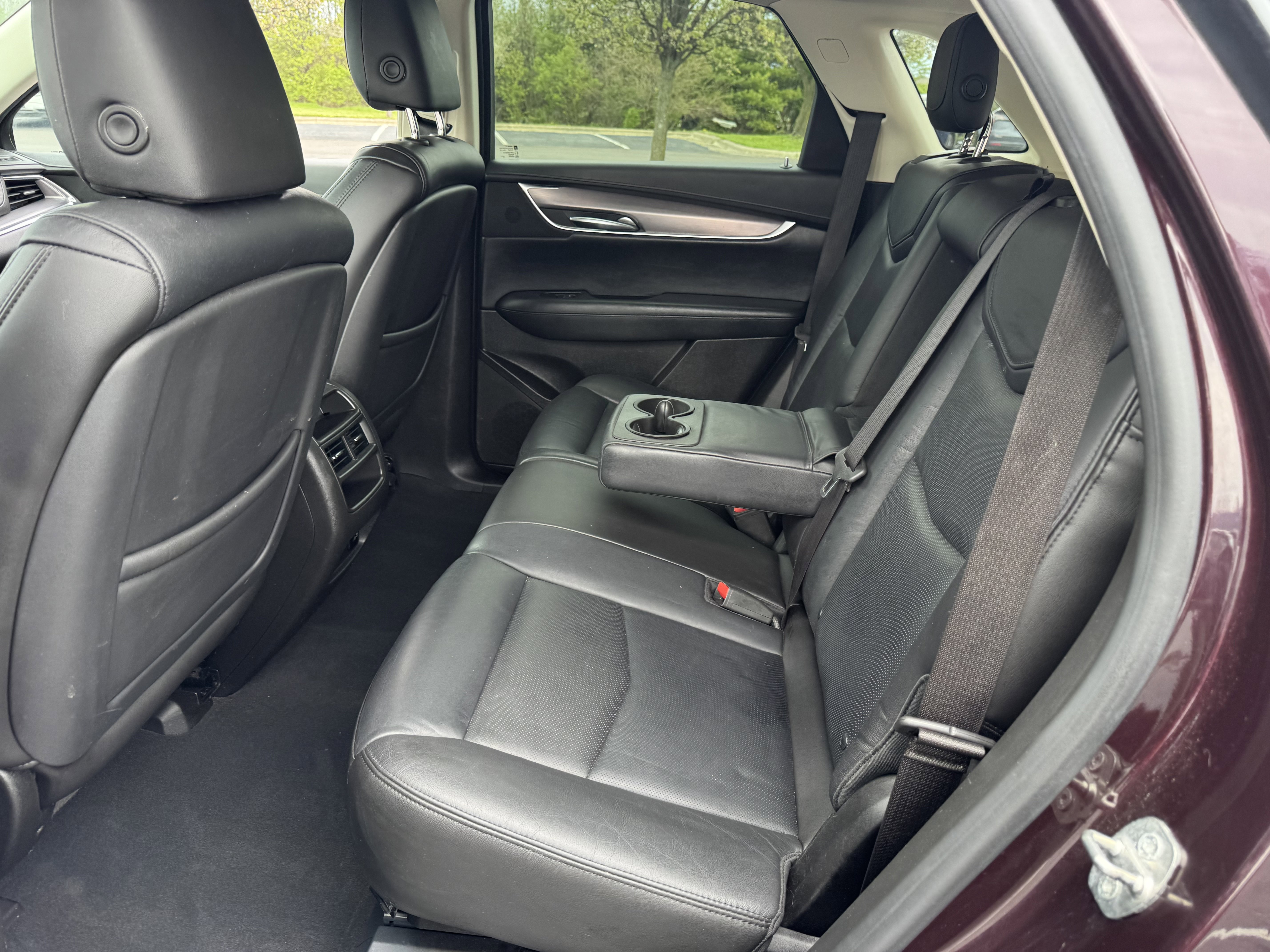 Used 2017 Cadillac XT5 Luxury w/ Driver Awareness Package image 15