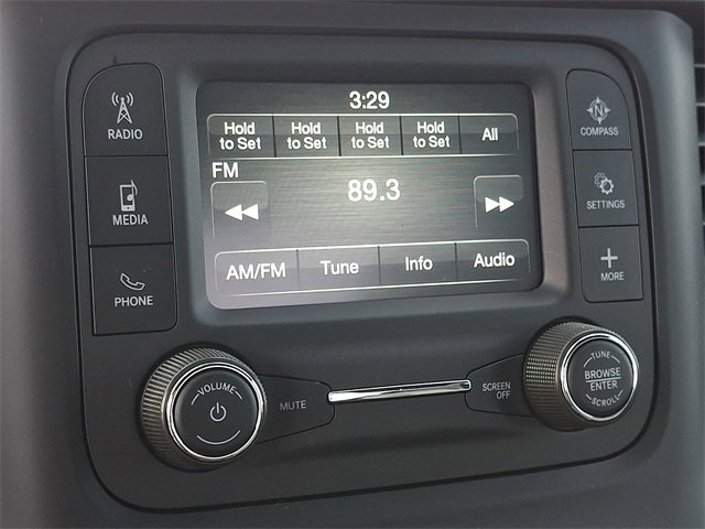 Used 2024 RAM 2500 Tradesman w/ Chrome Appearance Group image 15