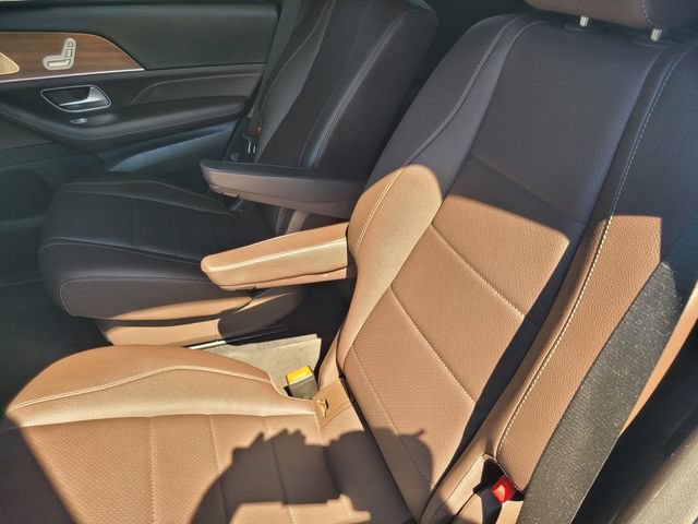 Used 2022 Mercedes-Benz GLS 450 4MATIC image 15
