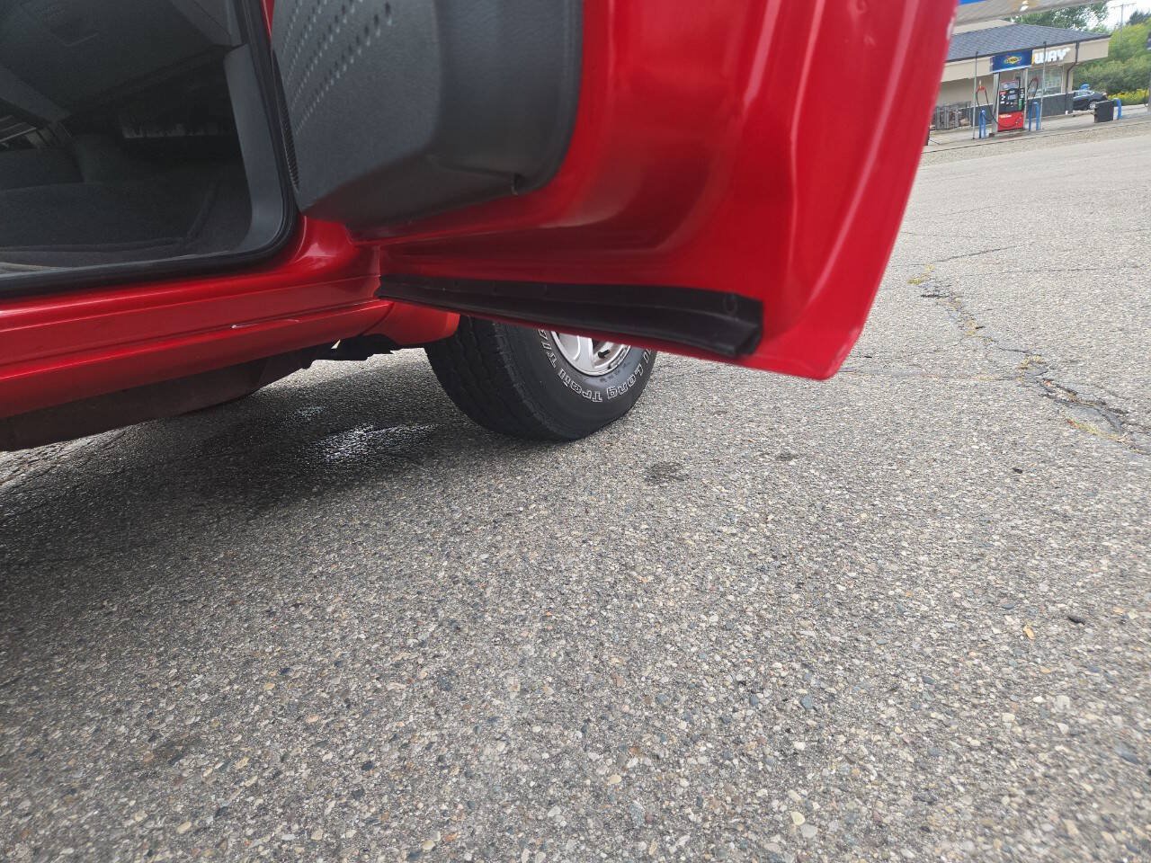 Used 2005 Dodge Dakota SLT AWD/4WD image 33